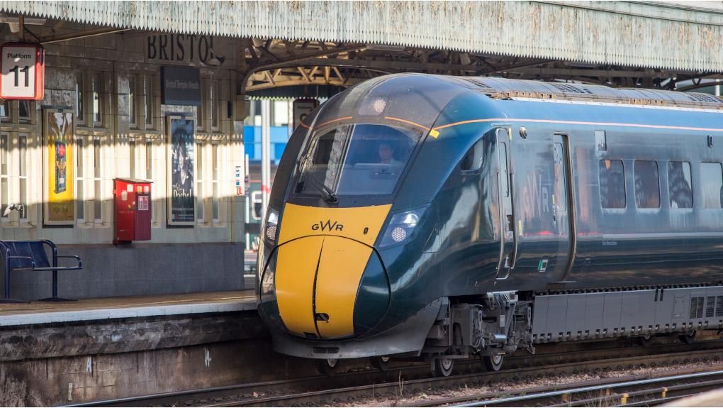 GWR train at Bristol Temple Meads station