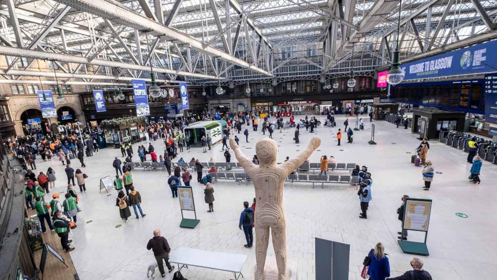 Glasgow Central railway station concourse